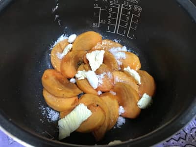 柿のキャラメリゼ作り