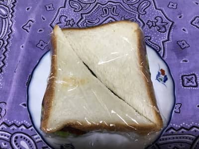 サンドイッチの切り方