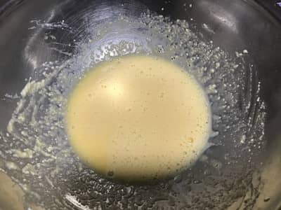 豆腐と卵を混ぜ得る