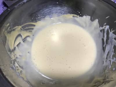 牛乳の代わりにヨーグルトでマフィン作り